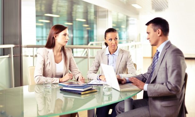 como publicar ofertas de empleo en facebook