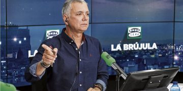 El tuit de Juan Ramón Lucas y la candidata ex convicta