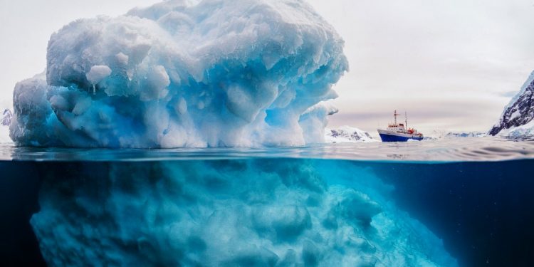 La educación... ese iceberg