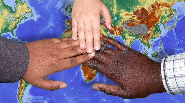 Educacion diversidad escuela publica familia