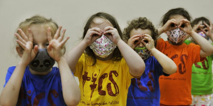 TEATRO EN LOS NIÑOS