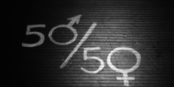 Papanatas paritarios