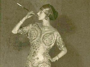 Peggy Guggenheim por Man Ray