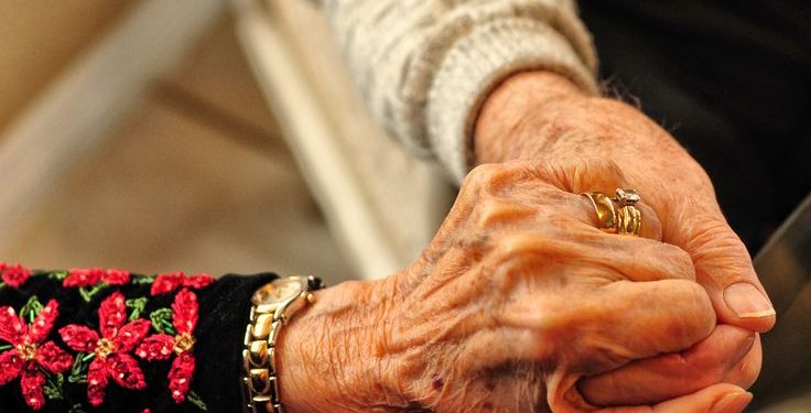 El amor es frágil, cuídalo