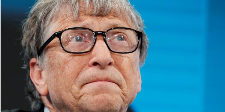 Bill, estás muy errado: hacen falta profesores