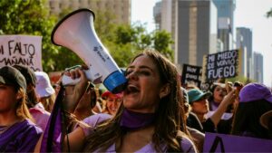 La destrucción de la feminidad